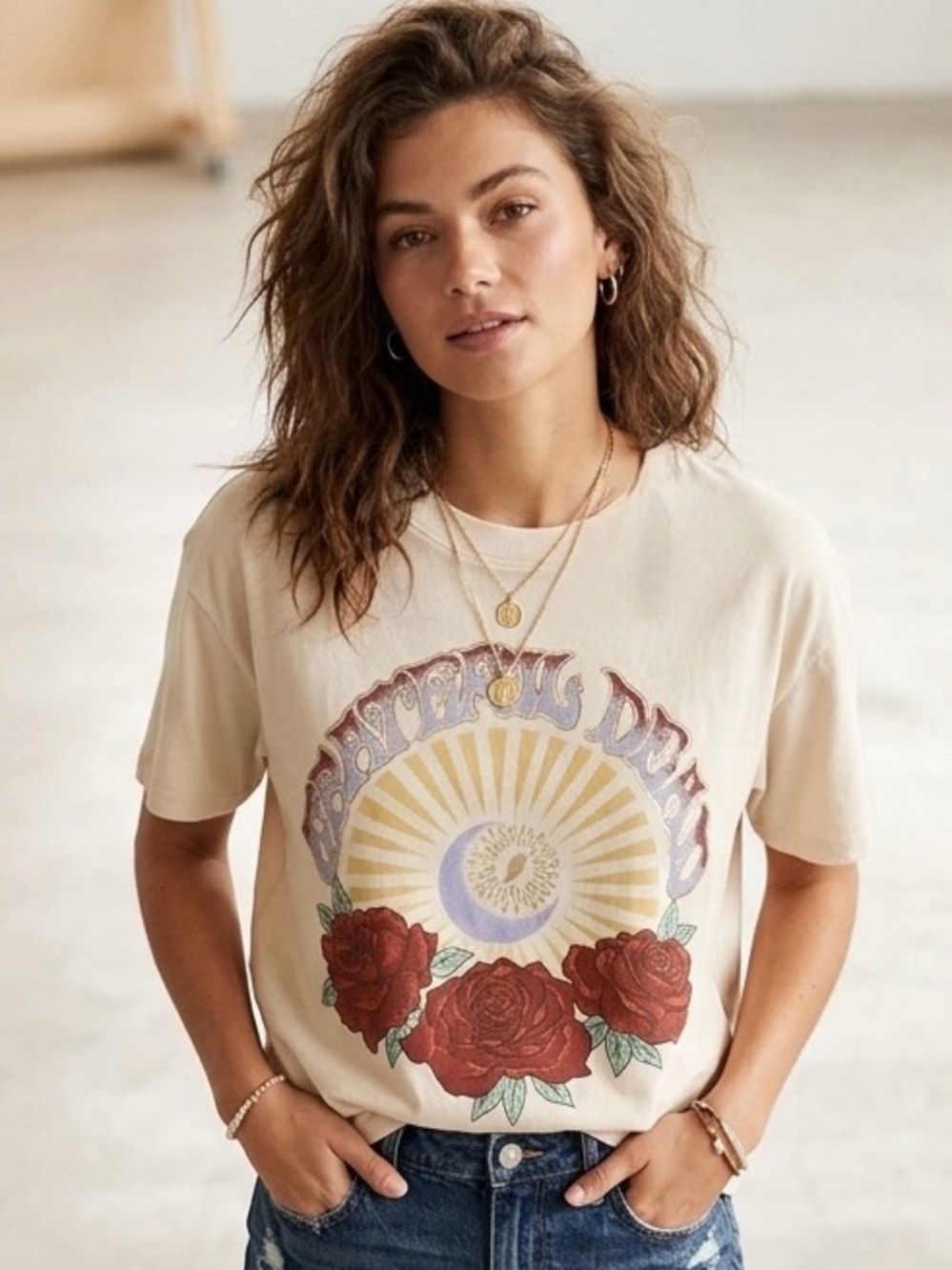 NWT American Eagle Grateful Dead Roses & Moon Graphic Band Tee Size M